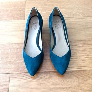 Naturalizer Mali Kingfisher Pumps